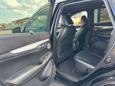 Used 2019 INFINITI QX50 Essential w/ Sensory Package image 35