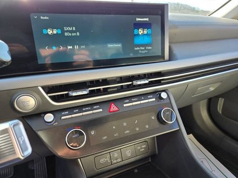 Used 2025 Hyundai Sonata SEL FWD image 23