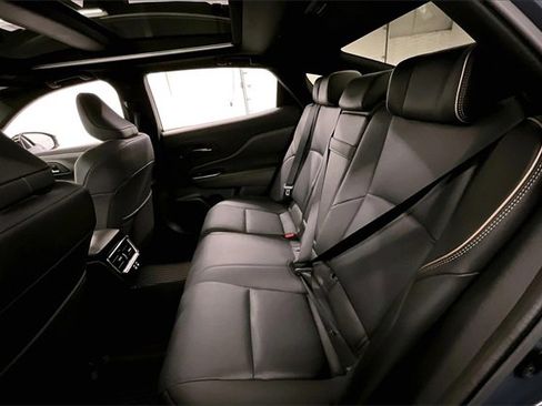 Used 2025 Toyota Crown Nightshade image 21