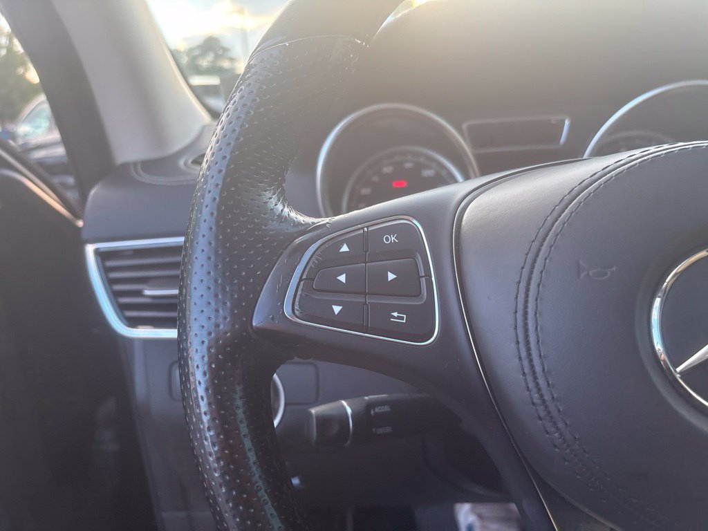 Used 2019 Mercedes-Benz GLS 450 4MATIC image 22