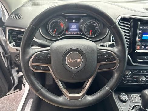 Used 2020 Jeep Cherokee Limited AWD/4WD image 11