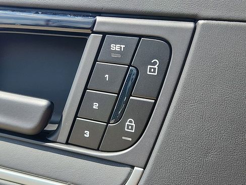 New 2026 Porsche Cayenne S image 20