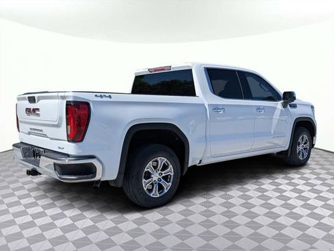 Used 2025 GMC Sierra 1500 SLT image 4