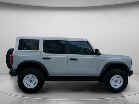 Used 2026 Ford Bronco Heritage Edition AWD/4WD image 33