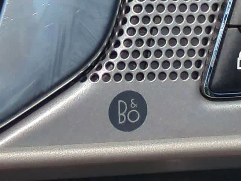 Used 2023 Ford Explorer Limited AWD/4WD image 36