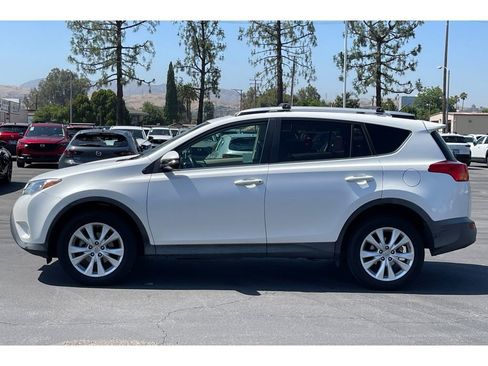 Used 2013 Toyota RAV4 Limited FWD image 2