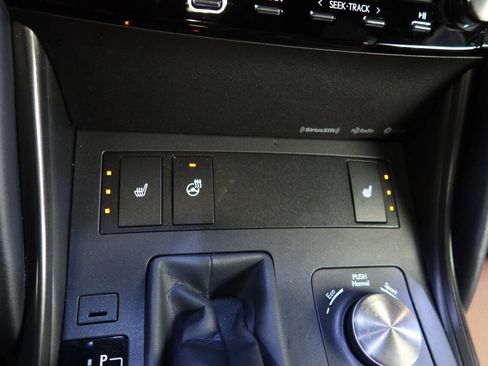 Used 2025 Lexus IS 350 F Sport RWD image 21