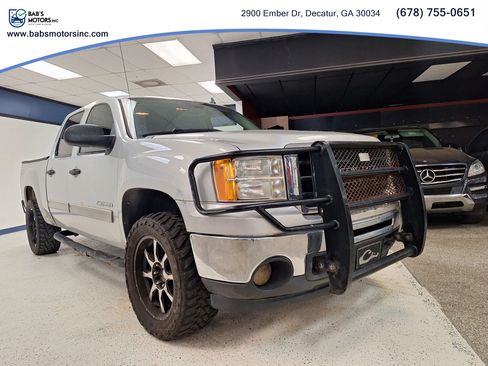 Used 2011 GMC Sierra 1500 SLE w/ Power Tech Package AWD/4WD image 21
