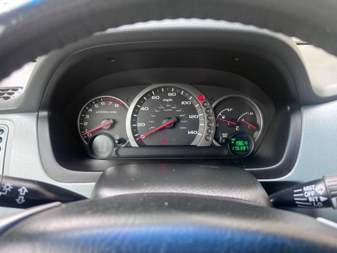 Used 2004 Honda Pilot EX image 18