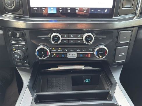 Certified 2024 Ford F350 Lariat w/ Lariat Ultimate Package image 24