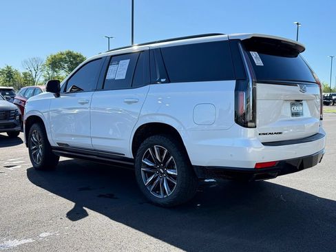 Used 2023 Cadillac Escalade Sport Platinum w/ LPO, ONYX Package AWD/4WD image 7