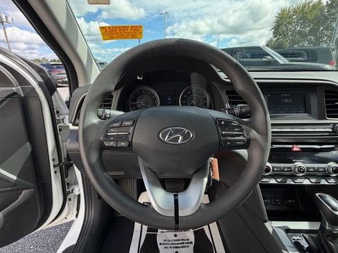 Used 2020 Hyundai Elantra SE w/ Cargo Package (C1) image 6