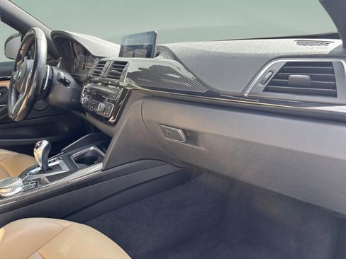 Used 2018 BMW M4 Coupe image 30