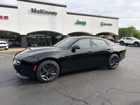 New 2026 Dodge Charger R/T AWD/4WD image 10