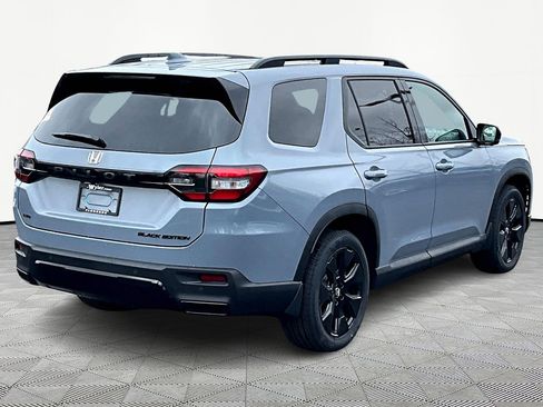 New 2026 Honda Pilot Black Edition image 7
