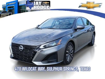 Used 2023 Nissan Altima 2.5 SV