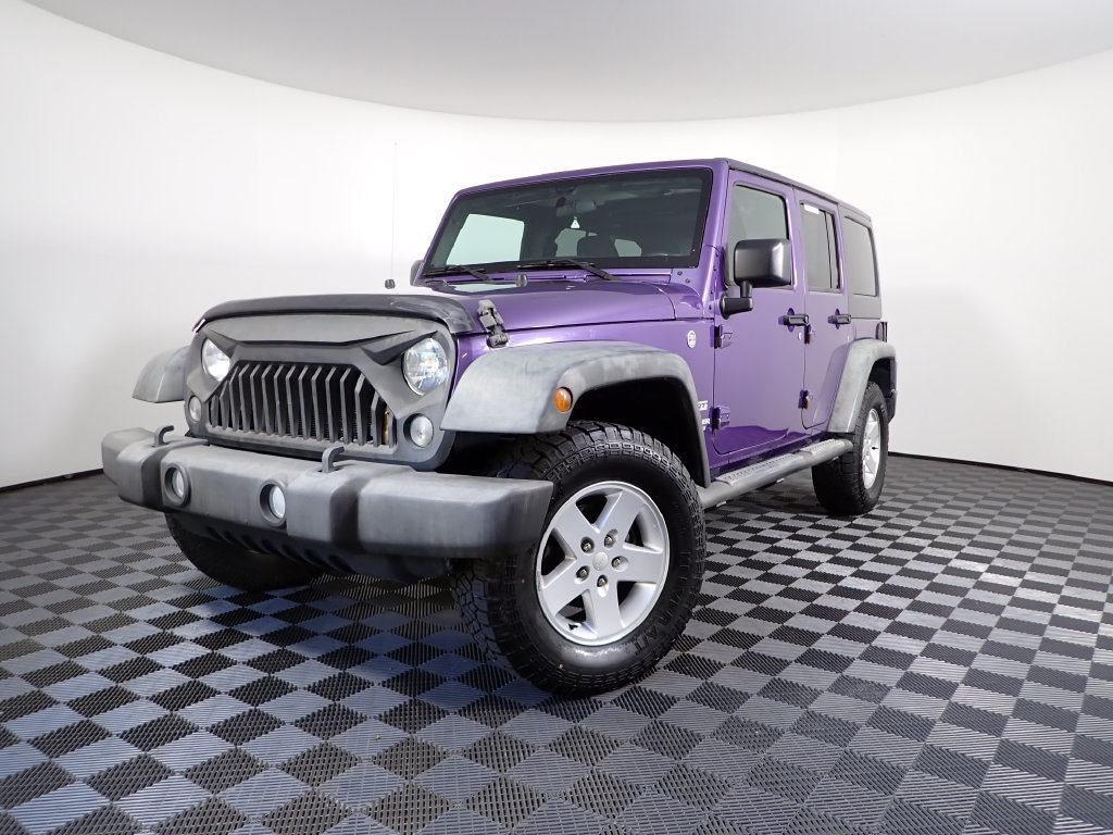 Used 2017 Jeep Wrangler Unlimited Sport w/ Connectivity Group AWD/4WD image 2