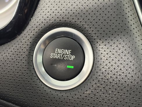 Certified 2023 Cadillac XT5 Premium Luxury image 30