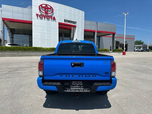 Certified 2021 Toyota Tacoma TRD Sport w/ Blackout Package (TMS) AWD/4WD image 6