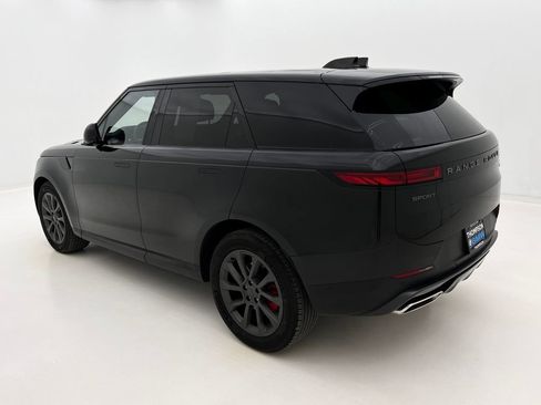 Used 2023 Land Rover Range Rover Sport SE image 9