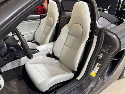 Used 2013 Porsche Boxster S image 13