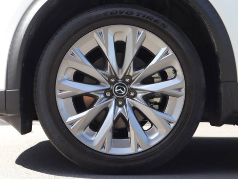 Certified 2024 MAZDA CX-90 3.3 Turbo w/ Premium Plus Pkg image 6