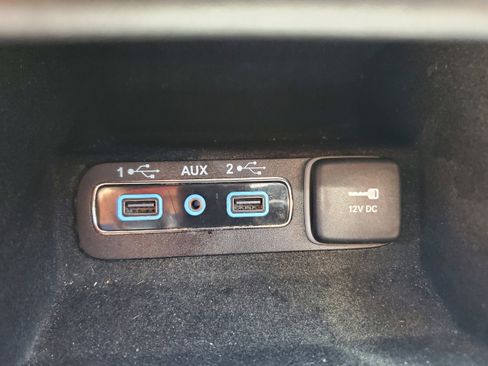 Used 2019 Jeep Grand Cherokee Limited w/ Trailer Tow Group IV AWD/4WD image 26