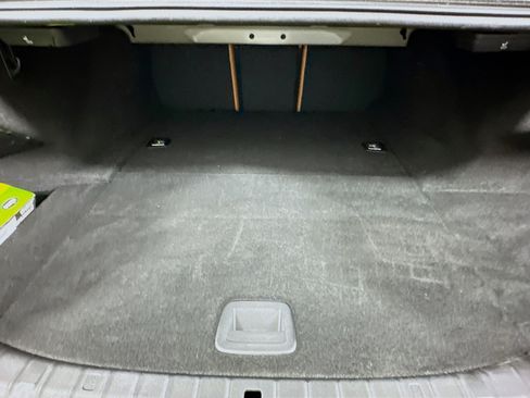 Used 2023 BMW 530e w/ Convenience Package image 29