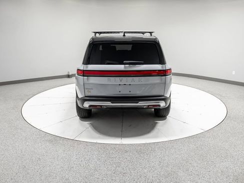 Used 2023 Rivian R1S Adventure AWD/4WD image 33