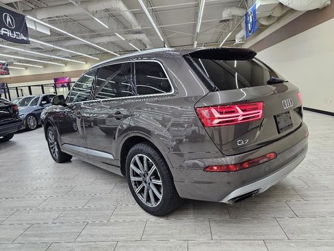 Used 2018 Audi Q7 3.0T Prestige AWD/4WD image 9