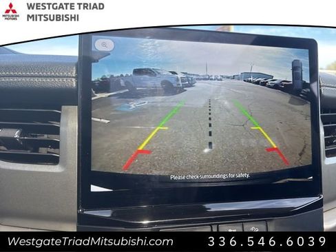 Used 2023 Ford Expedition Max XLT AWD/4WD image 24