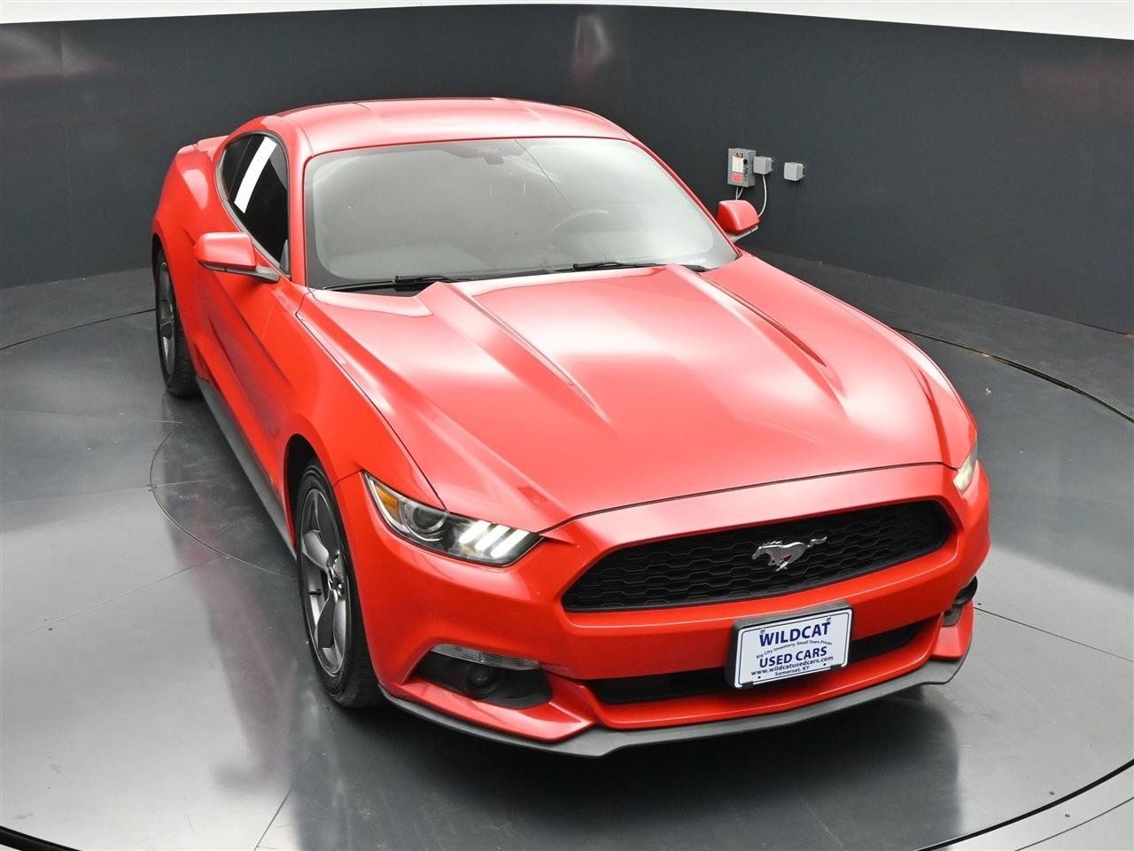 Used 2015 Ford Mustang Coupe w/ Equipment Group 051A RWD image 20