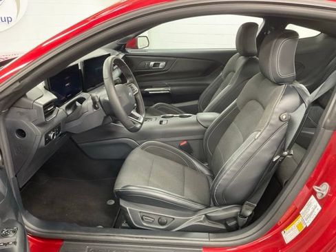Used 2024 Ford Mustang Coupe RWD image 19