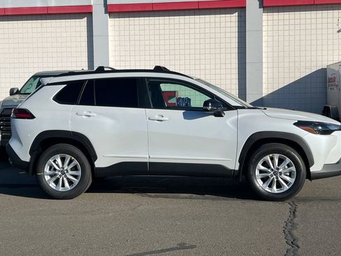 New 2026 Toyota Corolla Cross LE image 3