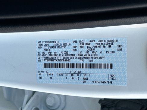 Used 2026 Ford F250 Lariat w/ Chrome Package image 40