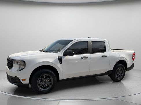 New 2026 Ford Maverick XLT w/ 4K Tow Package image 2