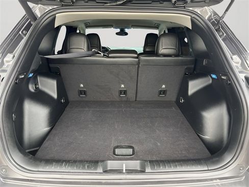 Used 2023 Jeep Cherokee Altitude Lux image 7