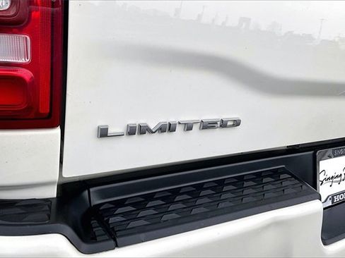 Used 2019 RAM 3500 Limited image 25