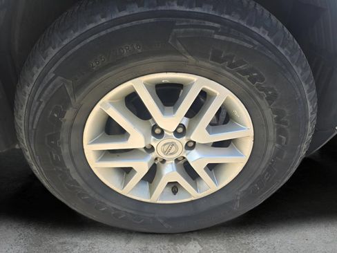 Used 2016 Nissan Frontier SV RWD image 17