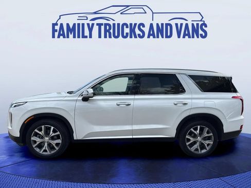 Used 2022 Hyundai Palisade SEL w/ Convenience Package AWD/4WD image 2
