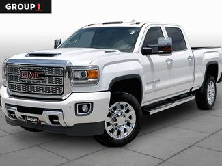 Used 2019 GMC Sierra 2500 Denali w/ Duramax Plus Package AWD/4WD video 1
