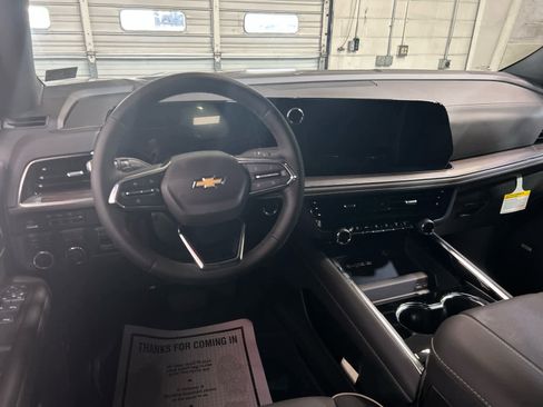 New 2026 Chevrolet Tahoe Premier w/ Sun And Tow Package AWD/4WD image 4