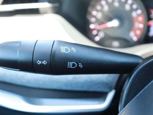 Used 2025 Jeep Compass Latitude AWD/4WD image 22