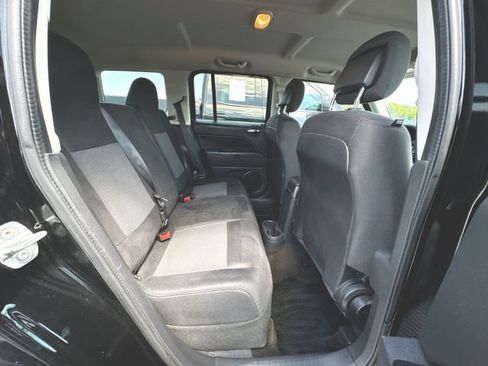 Used 2014 Jeep Patriot Sport w/ Power Value Group AWD/4WD image 24