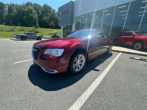 Used 2020 Chrysler 300 Touring L w/ Quick Order Package 2EF RWD image 36