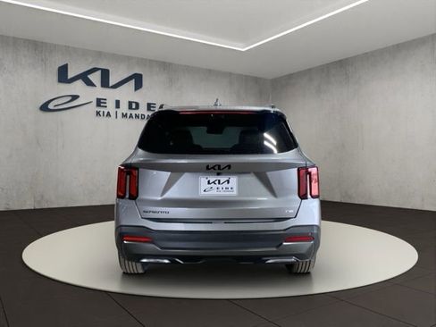 New 2026 Kia Sorento SX Prestige AWD/4WD image 4