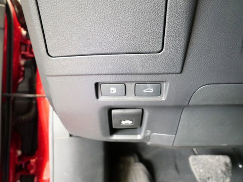 Certified 2025 Lexus ES 300h F Sport w/ Accessory Package (Z2) image 15