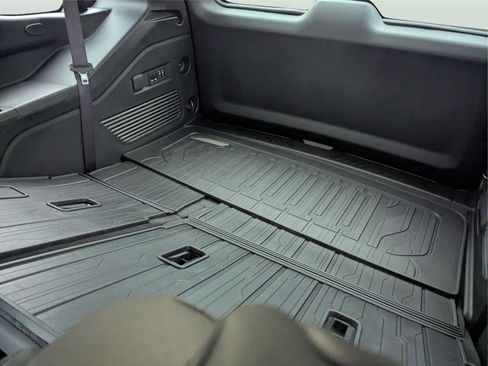 New 2026 GMC Yukon Elevation w/ LPO, Floor Liner Package image 22
