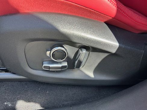 Certified 2023 Jaguar F-PACE R-Dynamic S image 23