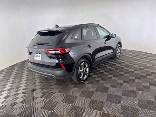 Used 2025 Ford Escape ST-Line AWD/4WD image 7